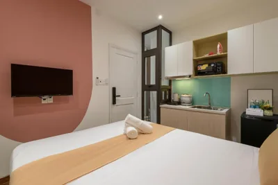 Queen Studio — Cozrum Homes - June Corner